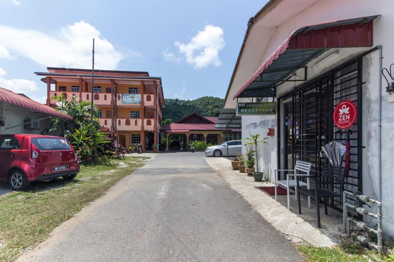 Nr Langkawi Motel Pantai Cenang  Exterior photo